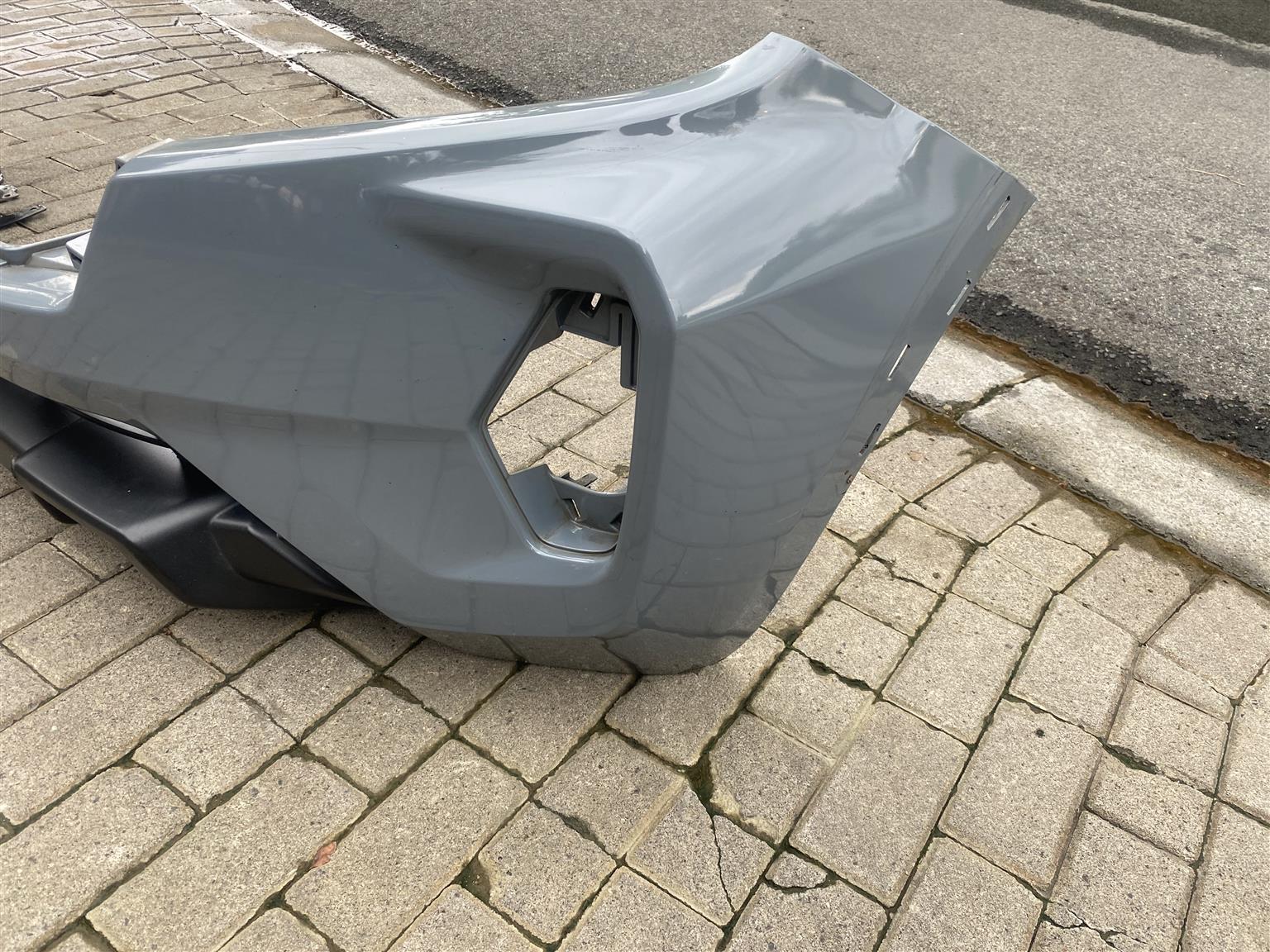 2024 NISSAN NAVARA FRONT BUMPER FOR SALE. IN PRISTINE CONDITION - Private Seller 2024 NISSAN NAVARA FRONT BUMPER FOR SALE. IN PRISTINE CONDITION - Private Seller