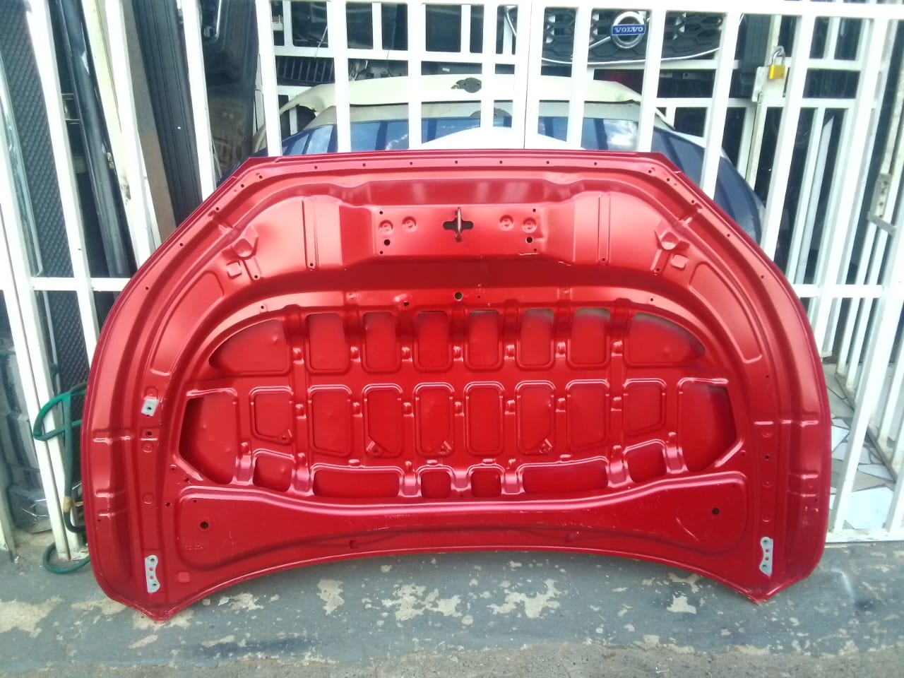 (2021-2023) TOYOTA COROLA CROSS BONNET FOR SALE - Private Seller (2021-2023) TOYOTA COROLA CROSS BONNET FOR SALE - Private Seller