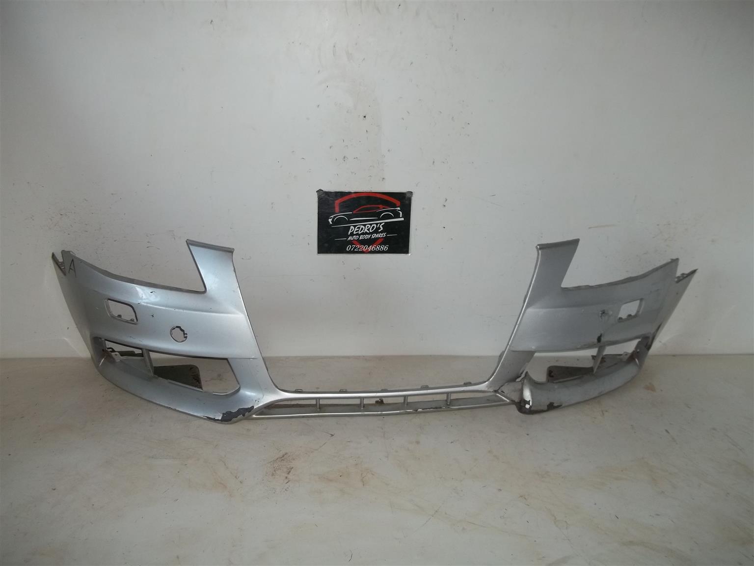 Audi A4 (B8) '08-'11 front bumper - Private Seller Audi A4 (B8) '08-'11 front bumper - Private Seller