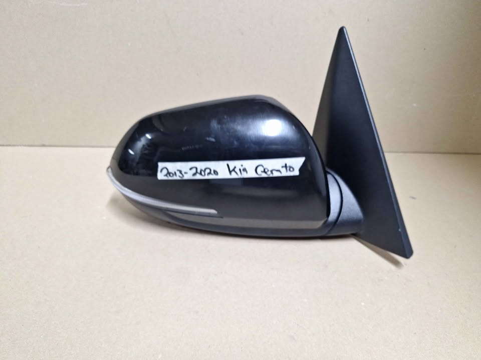 Kia Cerato RHS Electric Mirror (2013 - 2018) - Private Seller Kia Cerato RHS Electric Mirror (2013 - 2018) - Private Seller