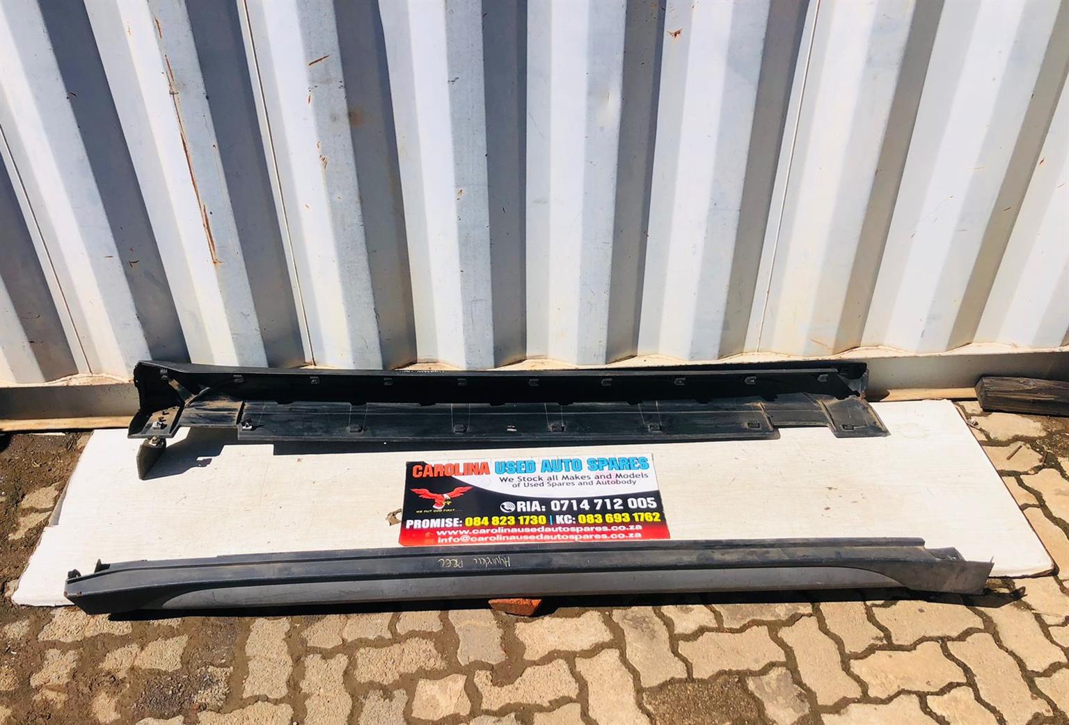Hyundai Tucson left and right side skirt (2016-2018) - Private Seller Hyundai Tucson left and right side skirt (2016-2018) - Private Seller