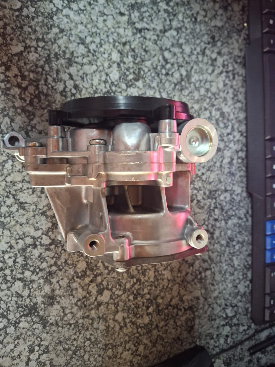 Bmw 320D N47 Oil Pump For Sale. - Private Seller Bmw 320D N47 Oil Pump For Sale. - Private Seller