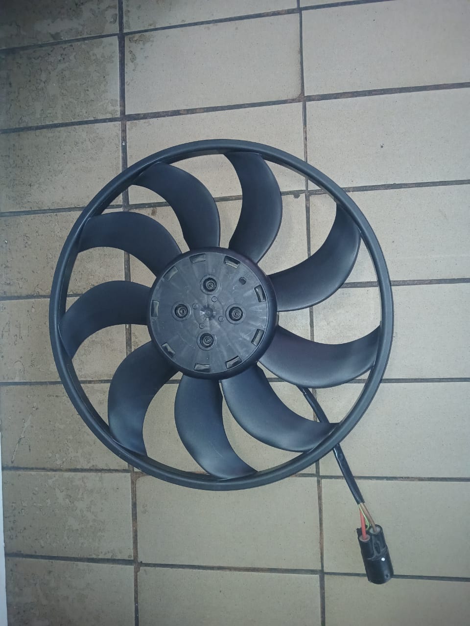2020 VW TIGUAN FAN FOR SALE - Private Seller 2020 VW TIGUAN FAN FOR SALE - Private Seller