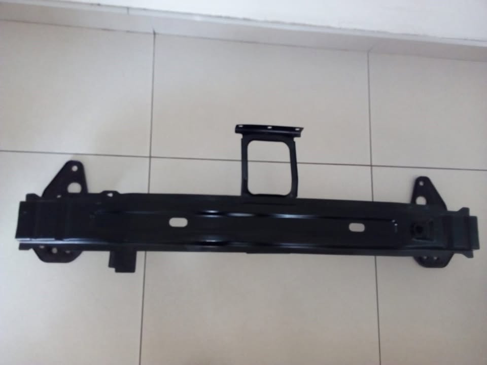 HYUNDAI I20 PRE FACELIFT 2009/12 BRAND NEW FRONT BUMPER REINFORCEMENT
