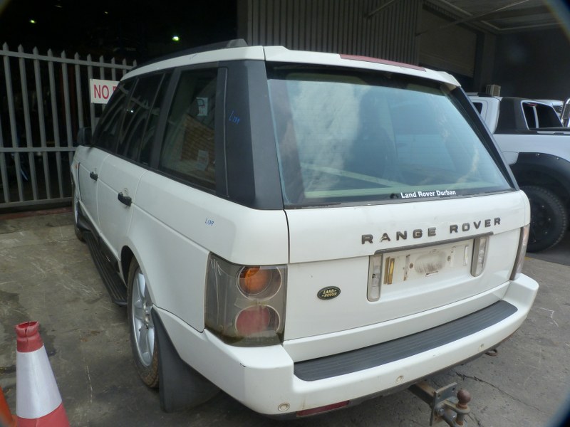 Land Rover Range Rover 5L V8 AT White - 2004 STRIPPING FOR SPARES - Private Seller Land Rover Range Rover 5L V8 AT White - 2004 STRIPPING FOR SPARES - Private Seller
