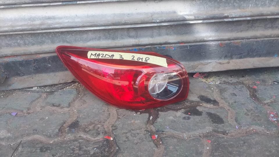 Mazda 3 taillight 2018 - Private Seller Mazda 3 taillight 2018 - Private Seller