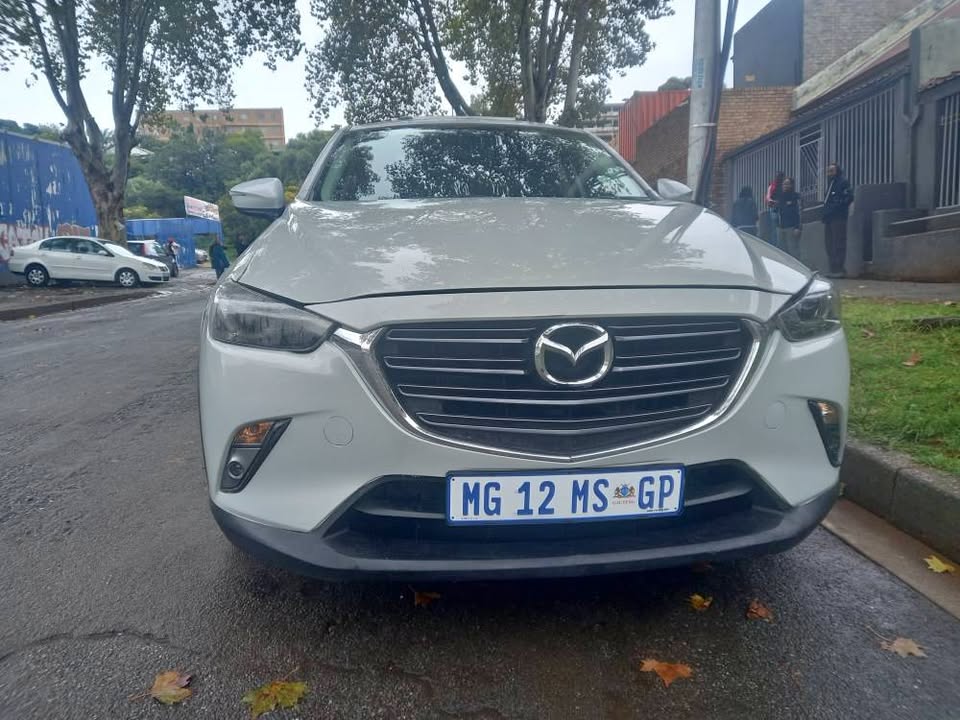 2016 Mazda CX3 SKYACTIVE 2.0 Petrol, Manual, White, 56000kms