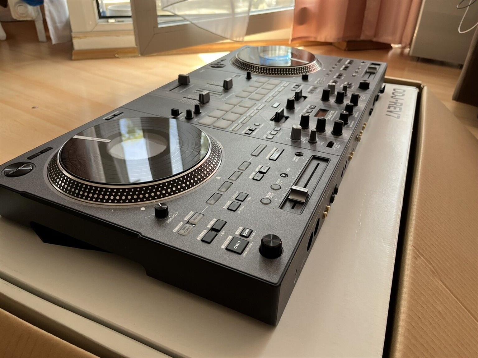 Clean Pioneer DDJ REV 7
