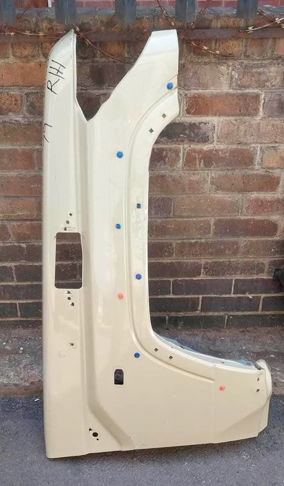 Toyota Land Cruiser fender - Private Seller Toyota Land Cruiser fender - Private Seller