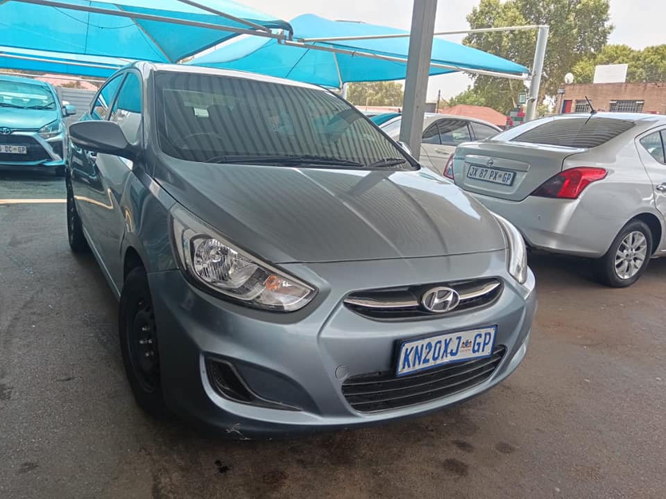 2020 HYUNDAI ACCENT 1.6 MANUAL