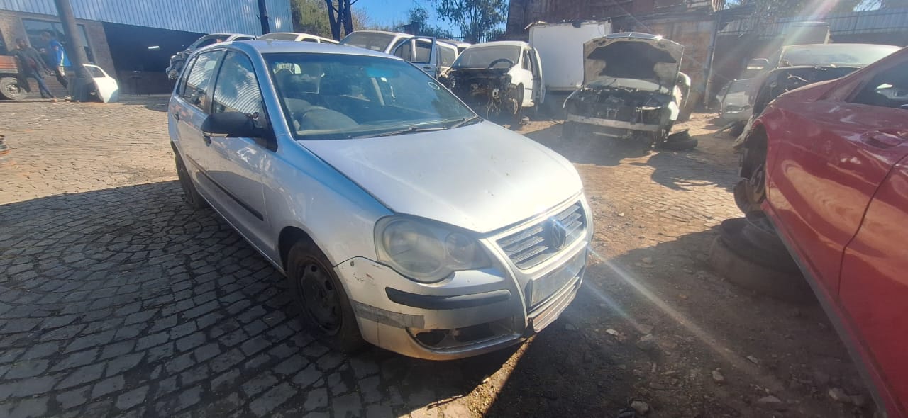 VW Polo 1.6 "Bujwa" Now Stripping for Spares