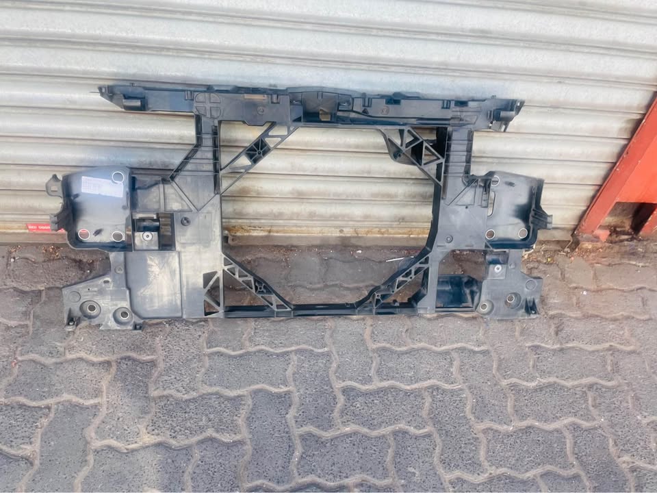Renault Megane Cradle - Private Seller Renault Megane Cradle - Private Seller