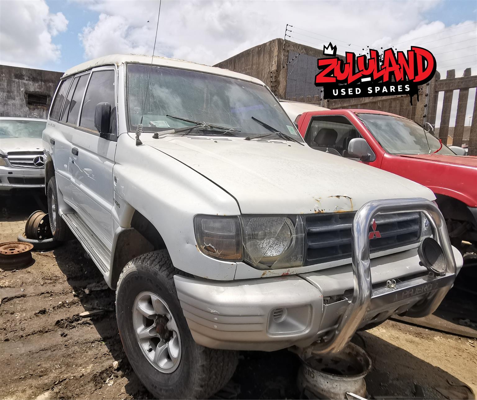 1999 Mitsubishi Pajero 3.5 V6 - Stripping for Spares
