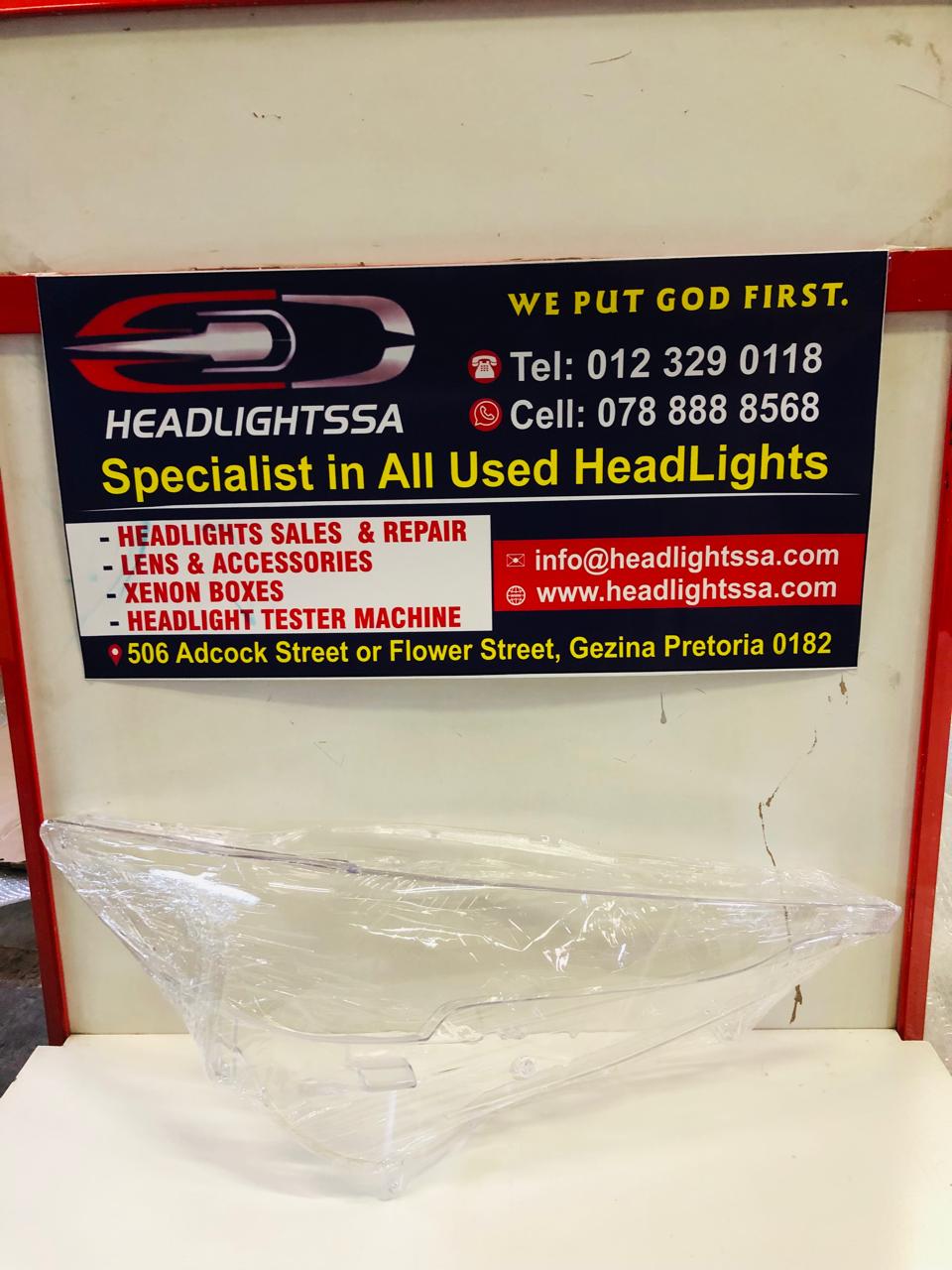 Mazda CX-5 right side headlight replacement lens (2017) - Private Seller Mazda CX-5 right side headlight replacement lens (2017) - Private Seller