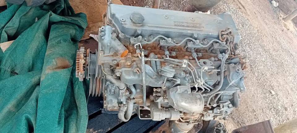 ISUZU 4FH1 Engine / OHC Diesel Engine - Private Seller