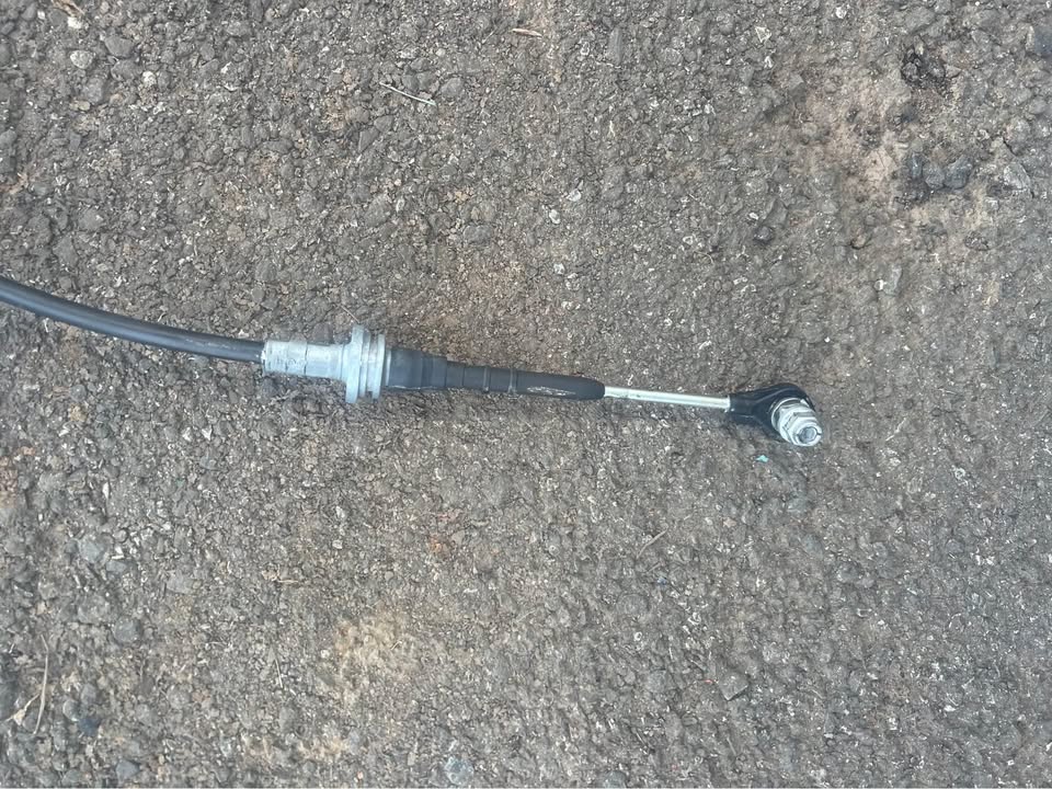 2006 toyota prado shifter cable call or whatsapp or - Private Seller 2006 toyota prado shifter cable call or whatsapp or - Private Seller