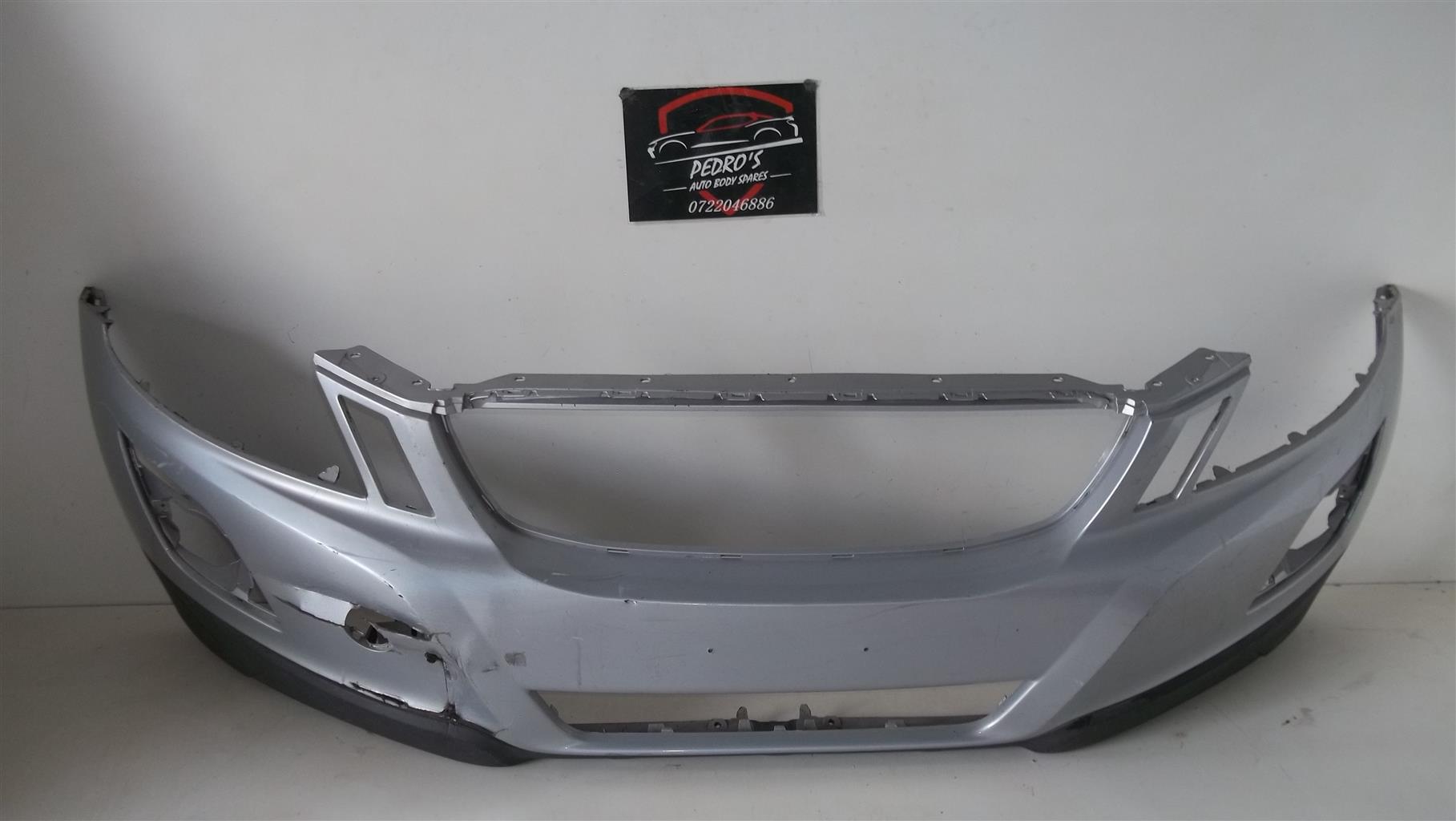 Volvo XC60 '09 front bumper - Private Seller Volvo XC60 '09 front bumper - Private Seller