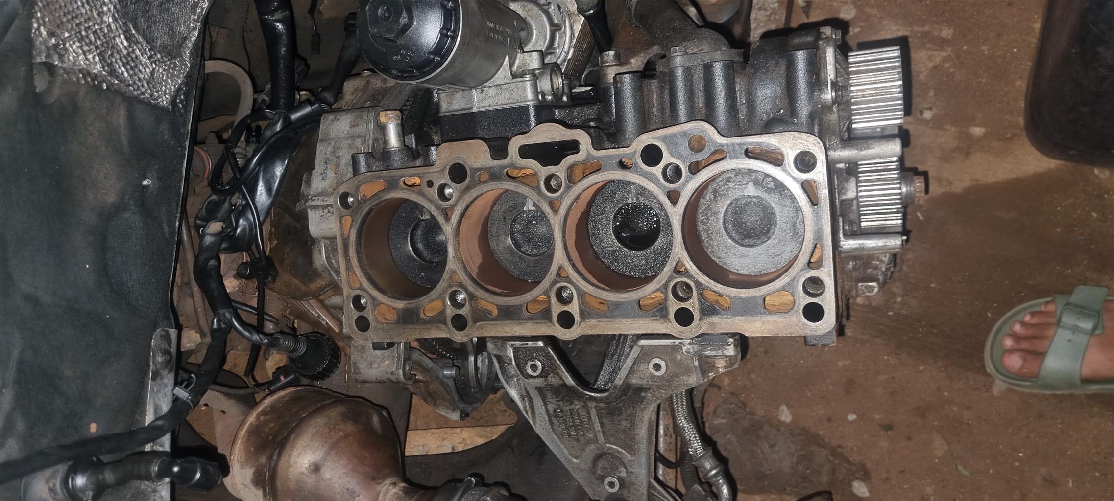 Vw/Audi 2.0l tdi bkd sub-asembly - Private Seller Vw/Audi 2.0l tdi bkd sub-asembly - Private Seller