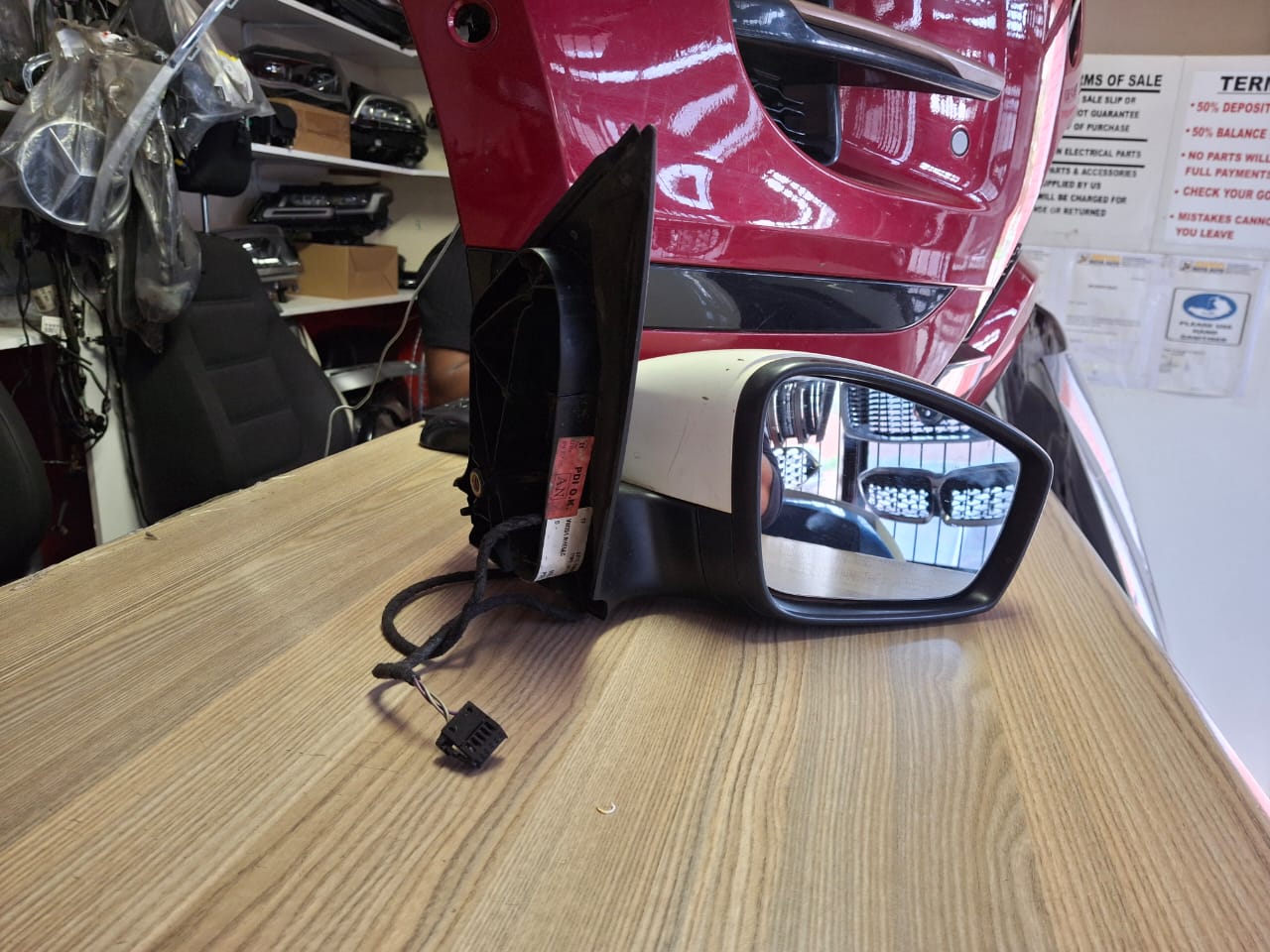 2014 VW POLO SEDAN COMPLETE MIRROR RIGHTSIDE FOR SALE IN GOOD CONDITION - Private Seller