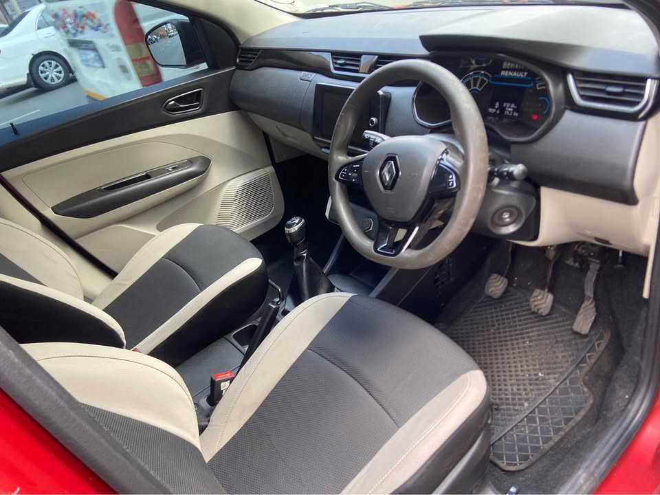 2022 Renault Triber 1.0 Manual 96000km