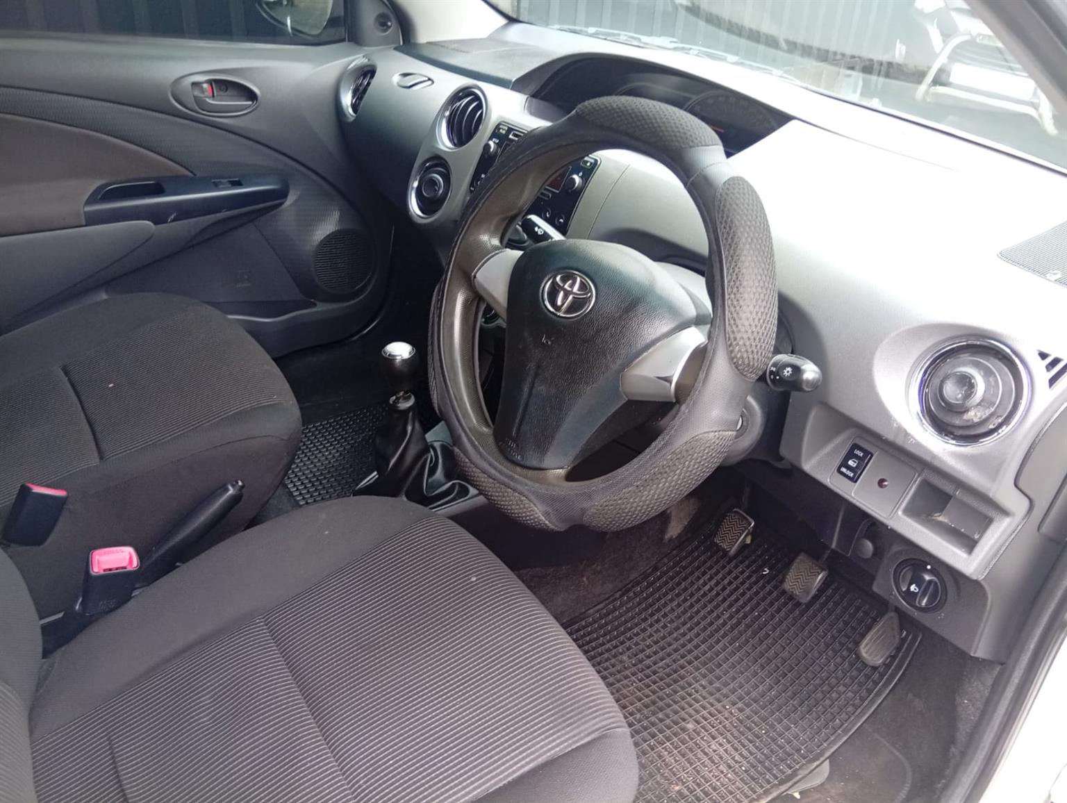Toyota Etios sedan ETIOS 1.5 Xs/SPRINT