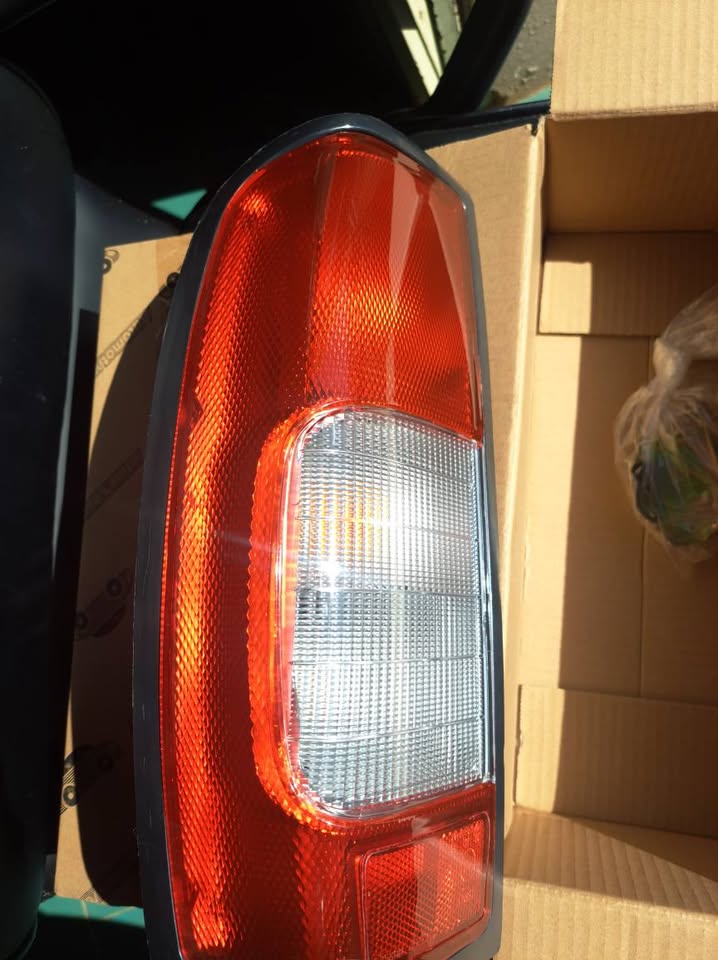 Nissan np300 taillamps - Private Seller