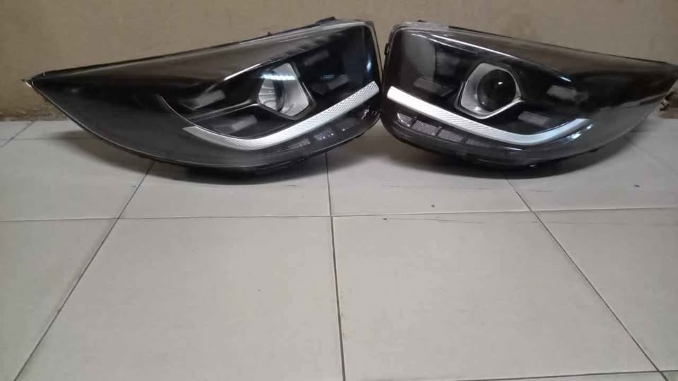 2023 Kia Picanto XLine Headlight - Private Seller 2023 Kia Picanto XLine Headlight - Private Seller