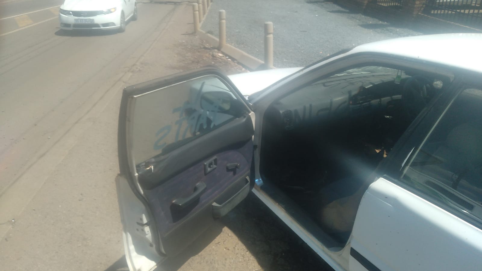 Toyota Corolla Stripping for Spares Kentucky Rounder shape