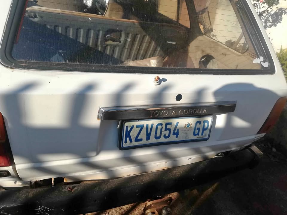 Toyota corolla station wagon towbar unit complete with plug and wiring