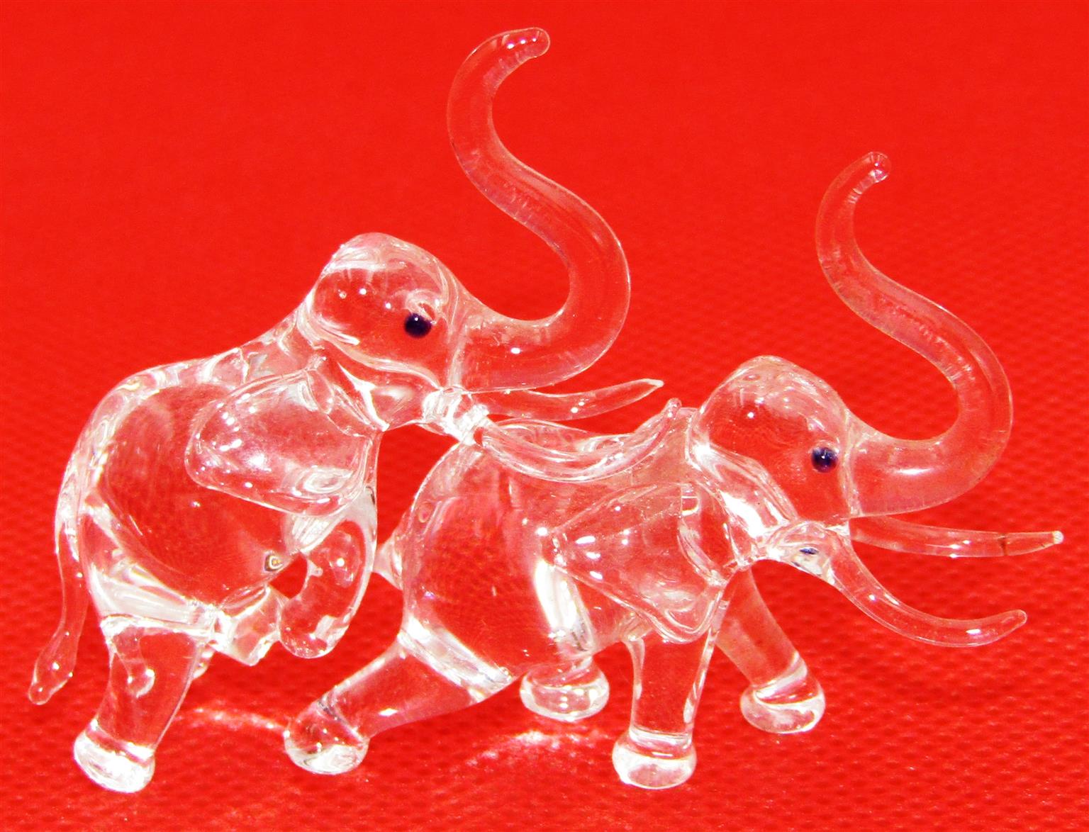 Miniature Glass Mounting Elephants Miniature Glass Mounting Elephants