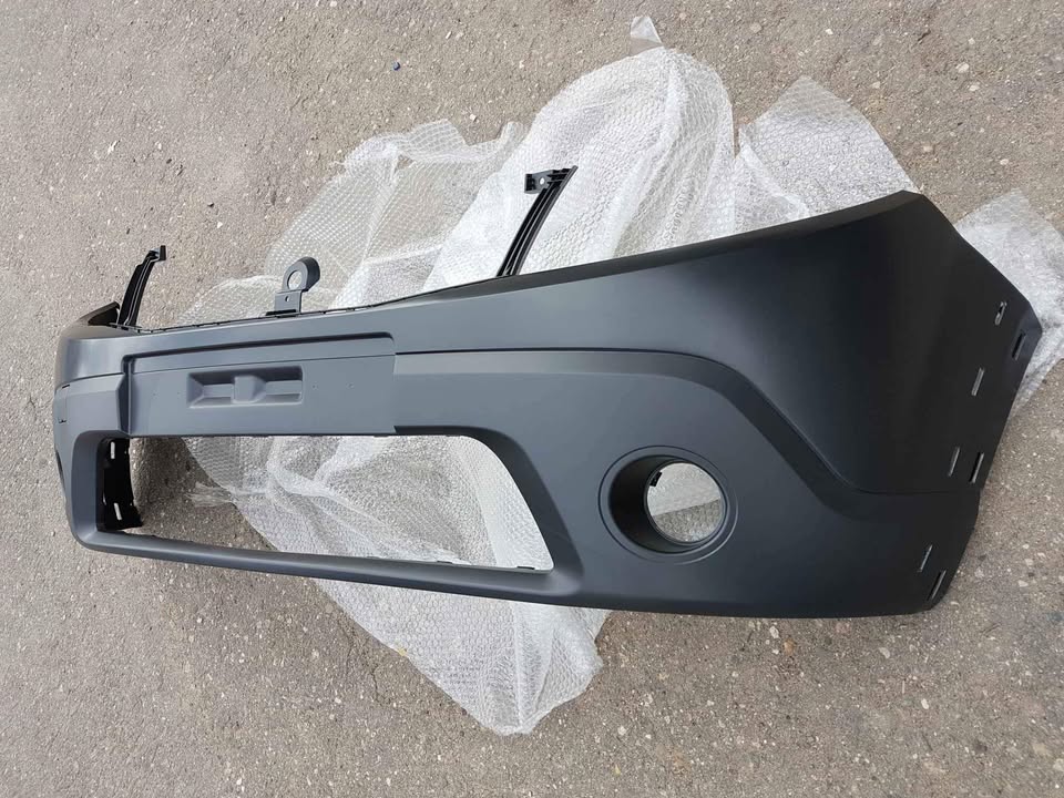 RENAULT SANDERO STEPWAY  2012 /14  BRAND NEW FRONT BUMPERS FORSALE