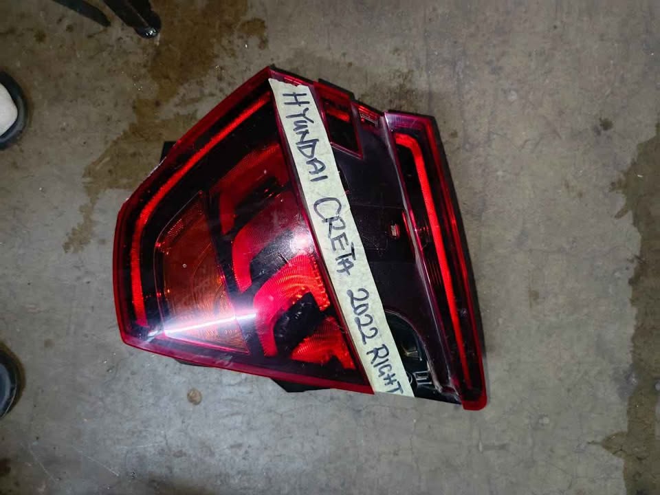 2022 HYUNDAI CRETA TAIL LIGHT - Private Seller 2022 HYUNDAI CRETA TAIL LIGHT - Private Seller