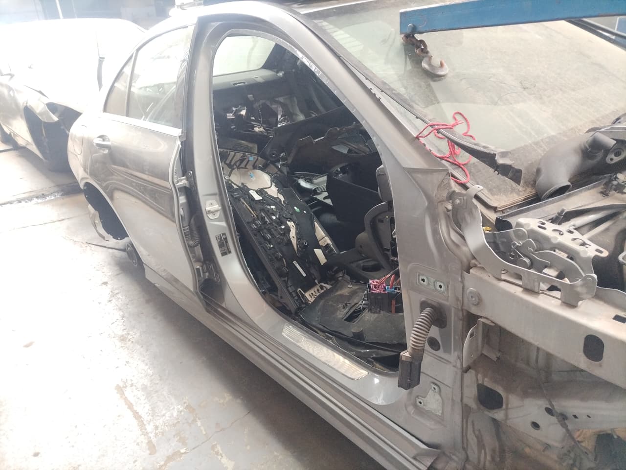 Mercedes-Benz C180 W205 Body Shell Section for Sale - Private Seller Mercedes-Benz C180 W205 Body Shell Section for Sale - Private Seller