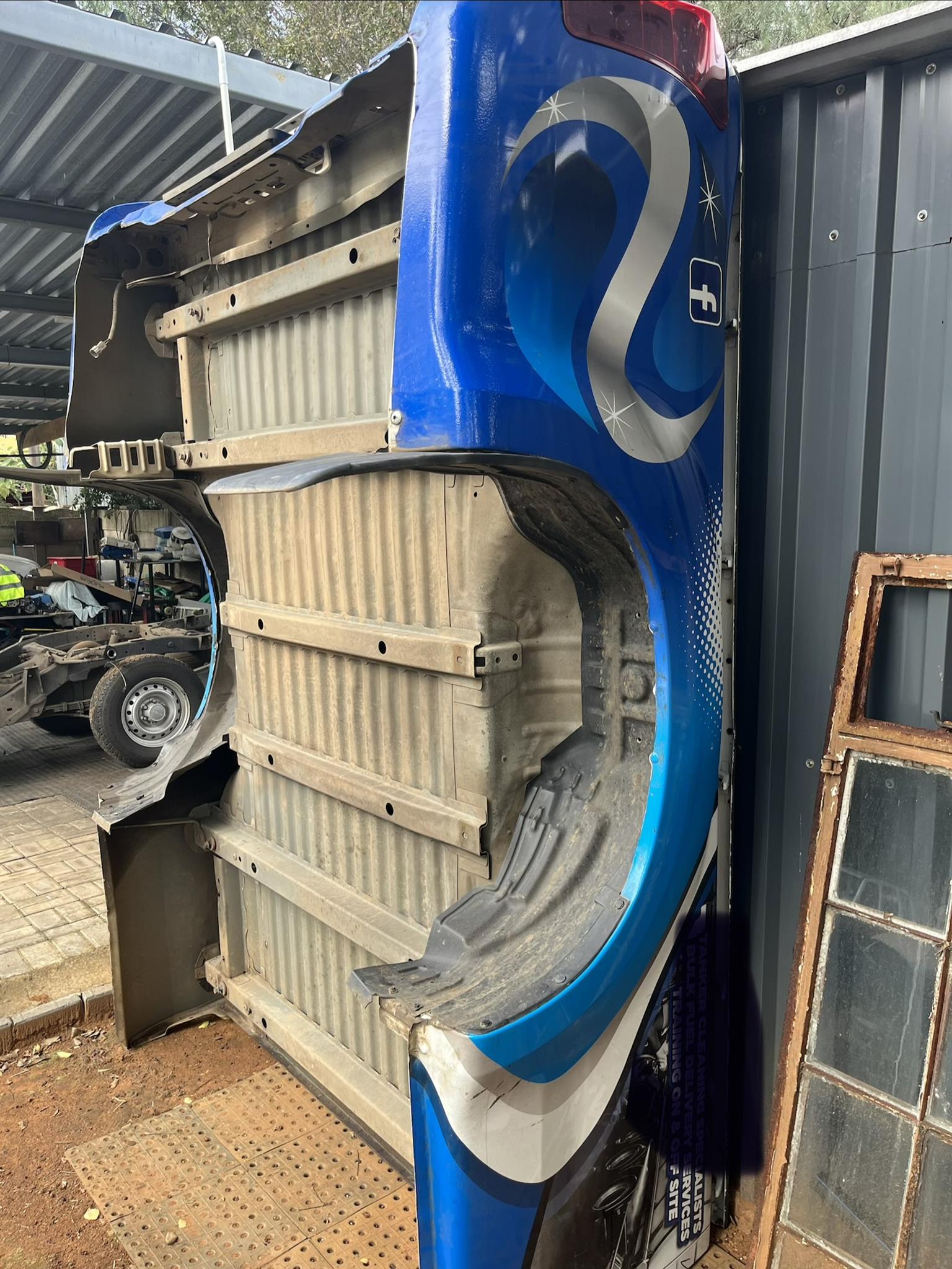 D Max Isuzu Loadbin LWB - Private Seller D Max Isuzu Loadbin LWB - Private Seller
