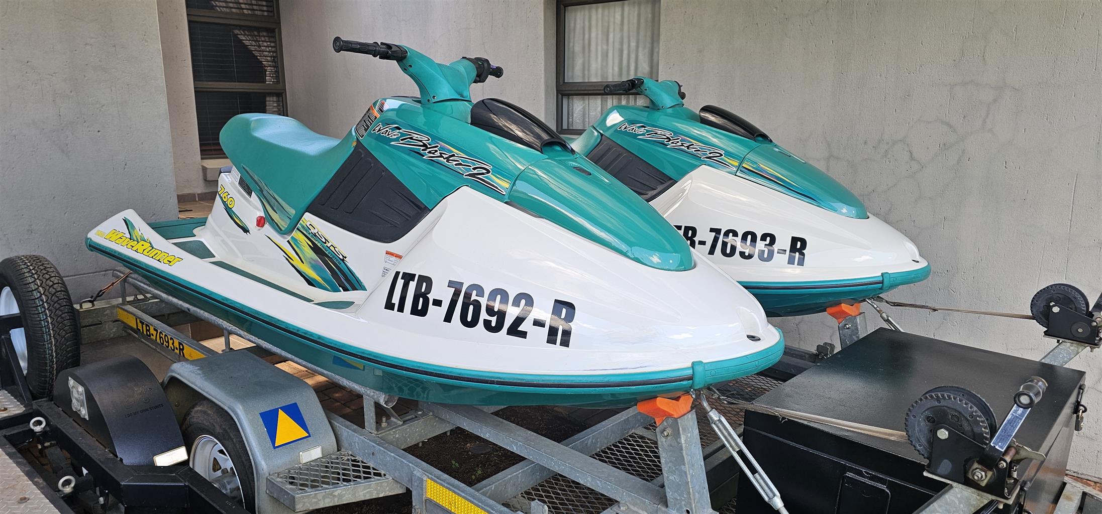 2x Yamaha 760 Waverunner Jetski's