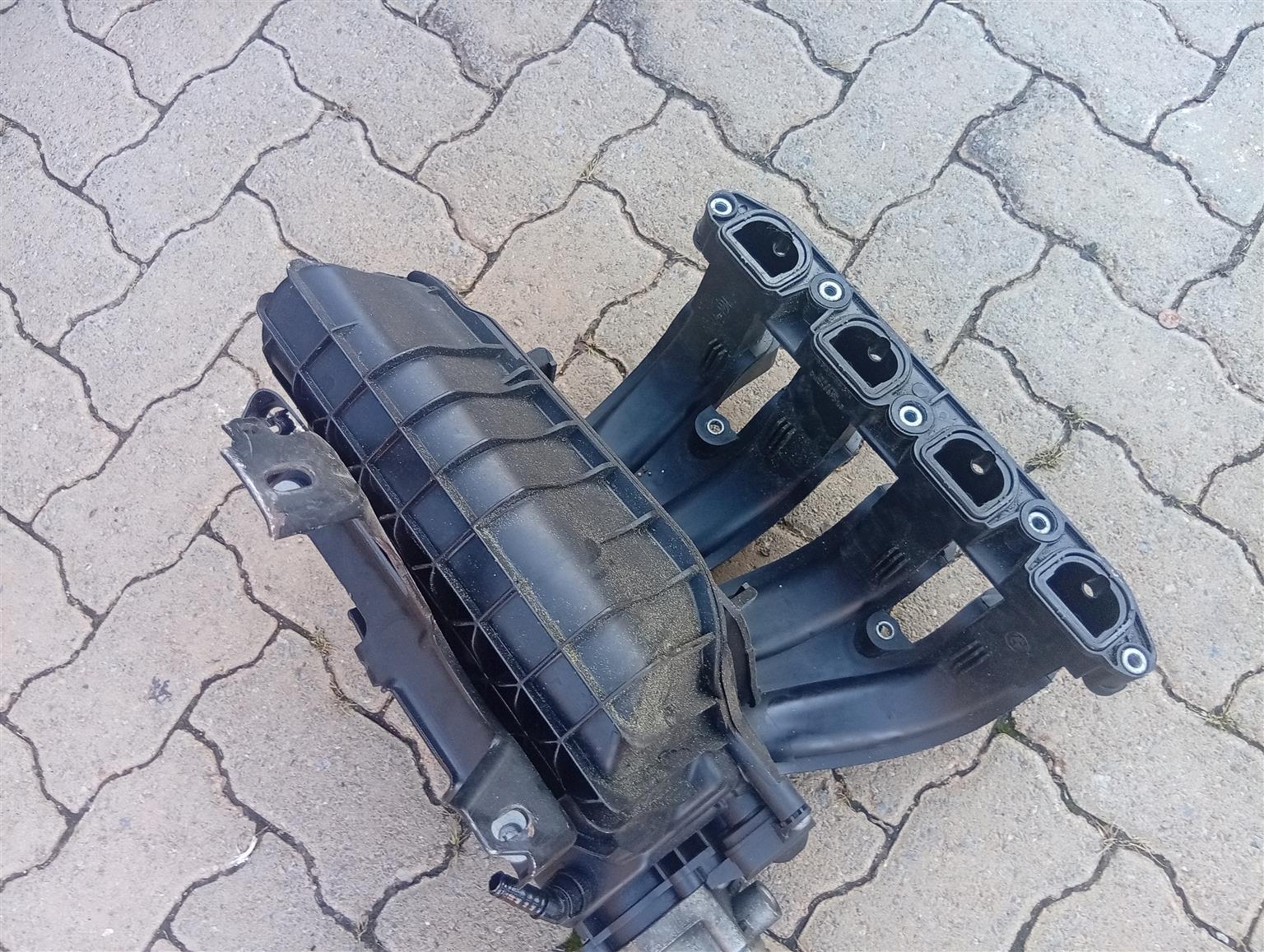 BMW E90 E87 n46 intake manifold - Private Seller