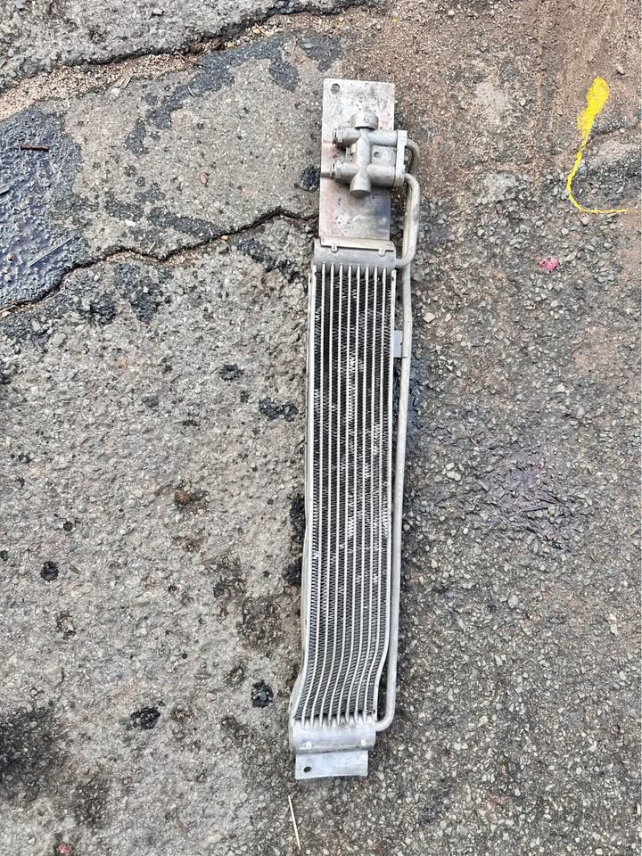 Haval H2 oil cooler - Private Seller Haval H2 oil cooler - Private Seller