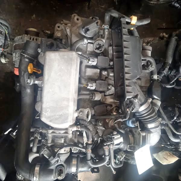 NISSAN HR16 ENGINE - Private Seller