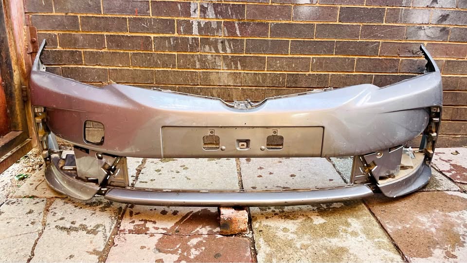 Toyota Corolla Prestige bumper - Private Seller Toyota Corolla Prestige bumper - Private Seller