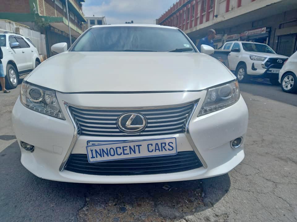 2014 LEXUS ES250 PETROL, AUTOMATIC TRANSMISSION, WHITE COLOUR