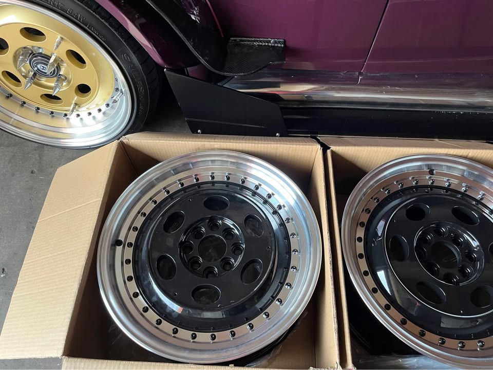 Brand New 17inch Old School Rims