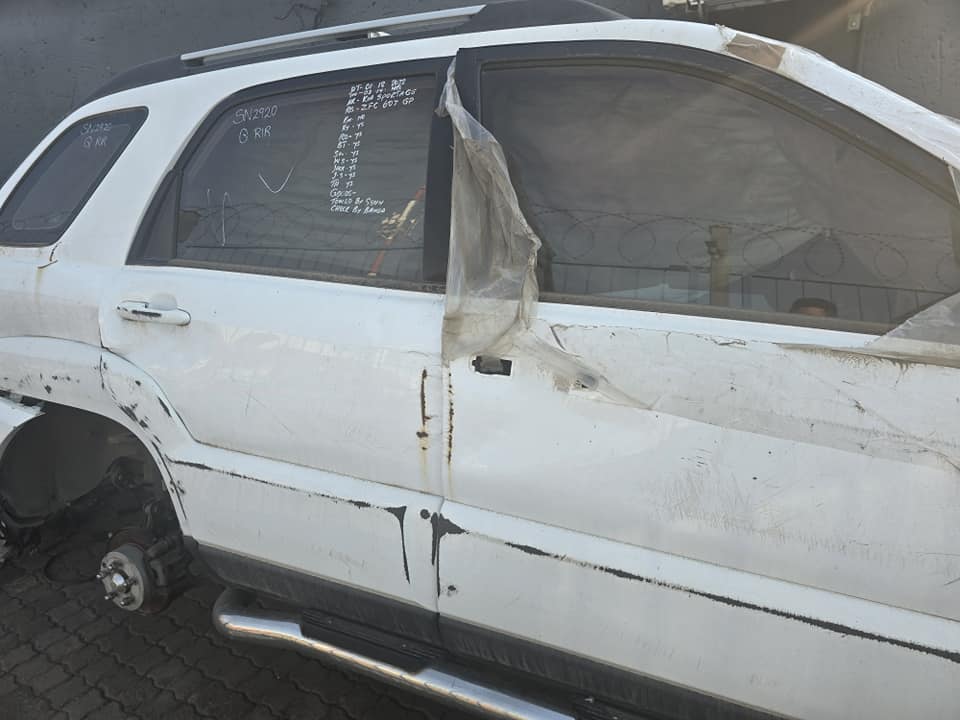 Kia Sportage striping for spares contact details in discription below - Private Seller Kia Sportage striping for spares contact details in discription below - Private Seller