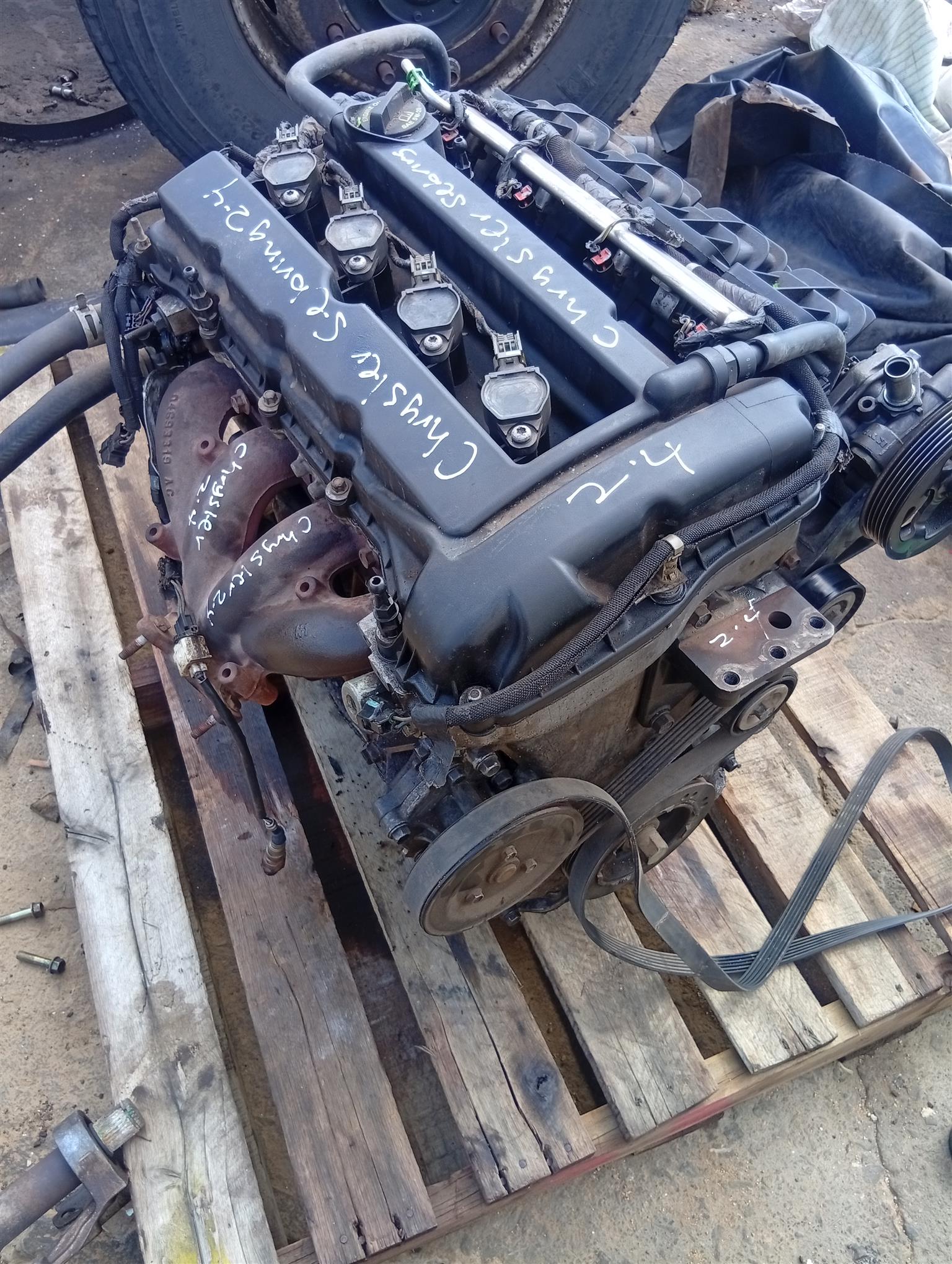Chrysler sebring 2.4L complete engine for sale - Private Seller Chrysler sebring 2.4L complete engine for sale - Private Seller