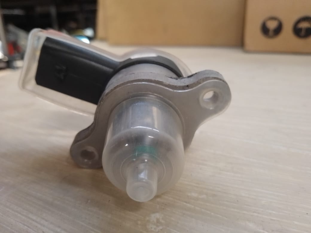 Mercedes Benz W203 W163 611 C270 CDI Front Rail Sensor For sale New - Private Seller