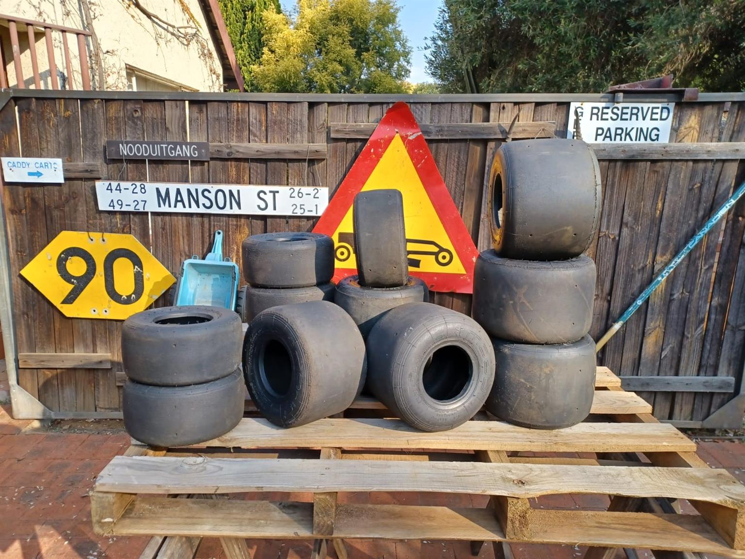 Tyres(Kart racing)