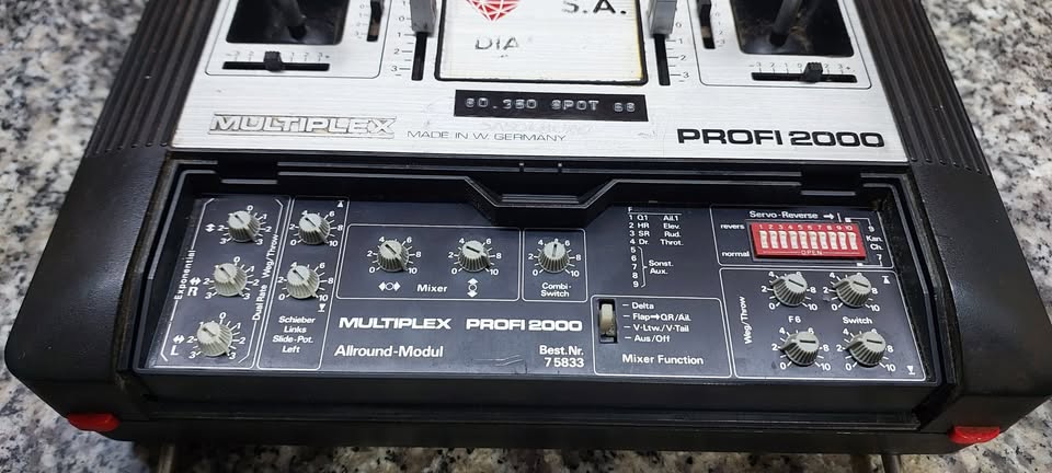 Vintage sought after radio for model aircraft