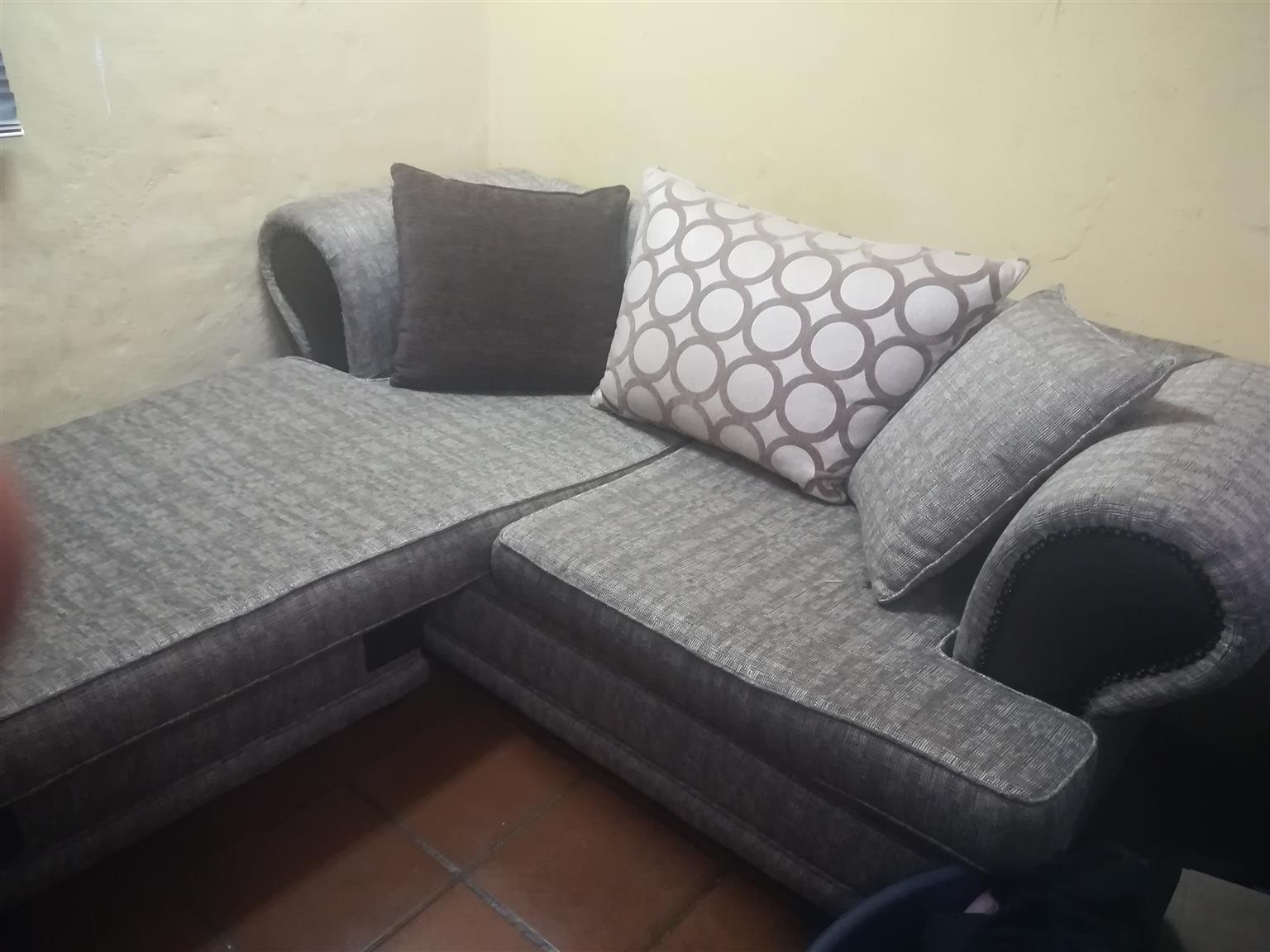 3 Piece Italian Style Couches Junk Mail