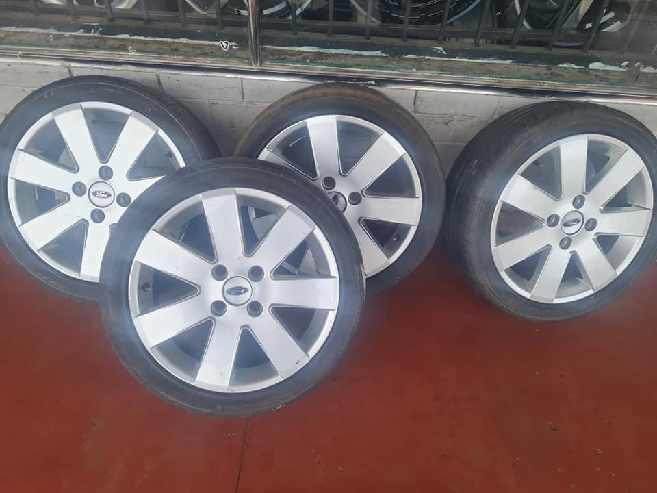 Ford Bantam original alloy mags size 16+tyres - Private Seller Ford Bantam original alloy mags size 16+tyres - Private Seller