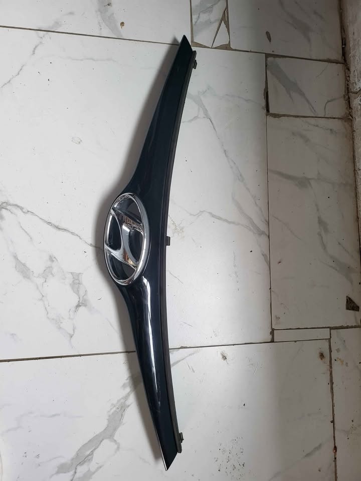 2014 Hyundai i20 front grill for sale - Private Seller 2014 Hyundai i20 front grill for sale - Private Seller