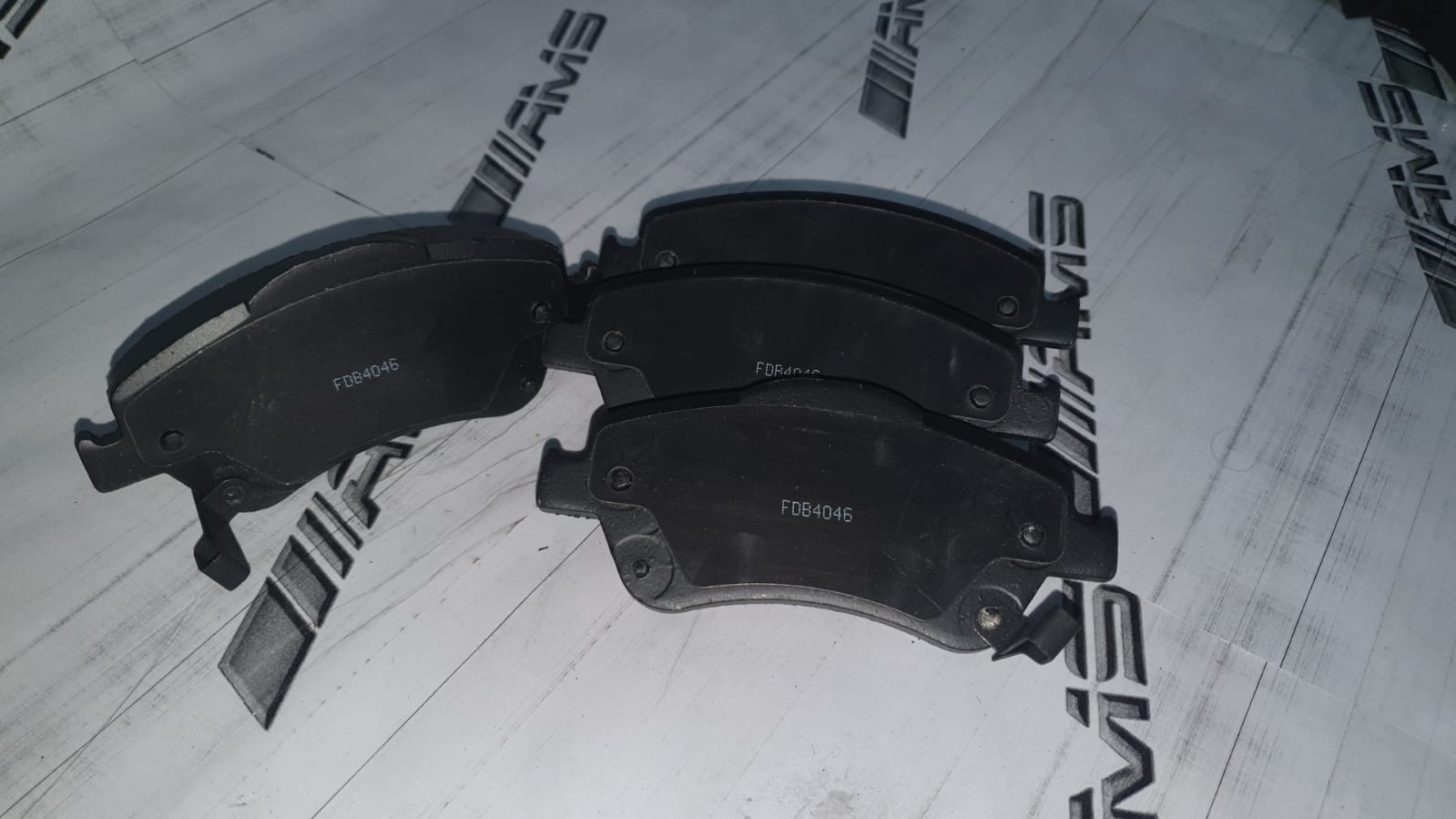 Toyota Auris Brake Pads - High-Performance - Private Seller